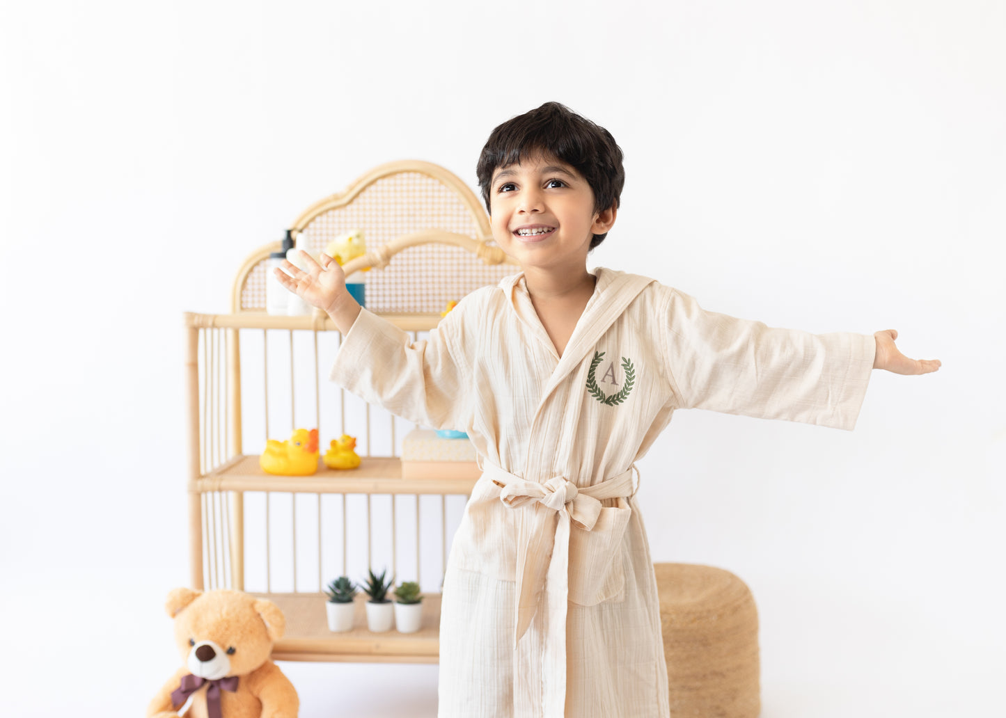 Personalized Organic Double Gauze Bath Robe with wreath