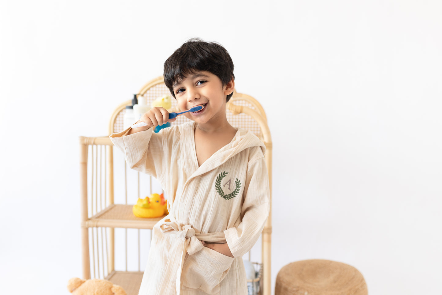 Personalized Organic Double Gauze Bath Robe with wreath